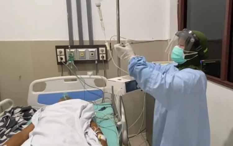 Penggunaan standar protokol kesehatan dalam pelayanan di RSUD Doris Sylvanus