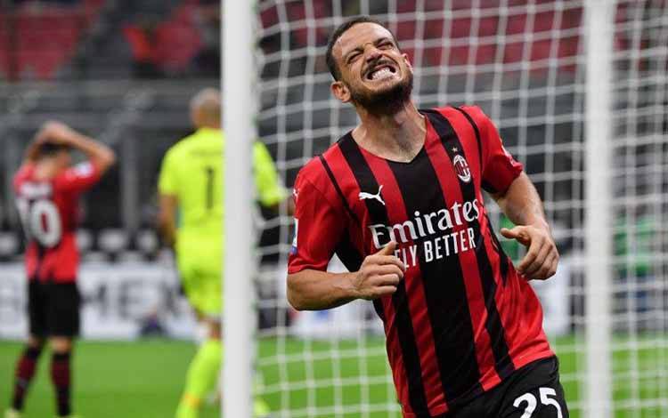 AC Milan Permanenkan Alessandro Florenzi