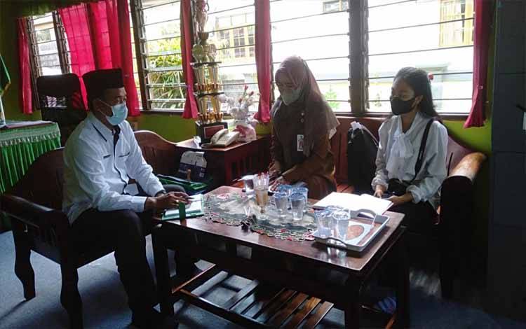 KUA Selat dan SDN 3 Selat Hilir akan Bekerja Sama dalam Pembelajaran Baca Tulis Al2uran