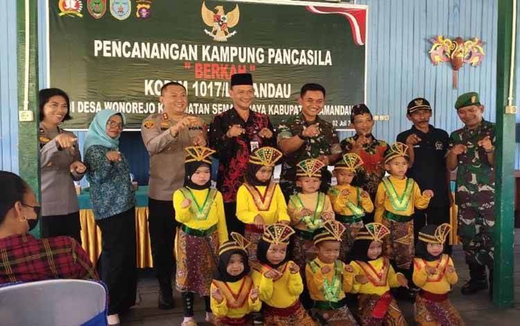 Desa Wonorejo di Kecamatan Sematu Jaya, Kabupaten Lamandau dicanangkan sebagai Kampung Pancasila