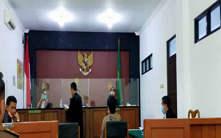 Dituntut 5,5 Tahun Penjara, Terdakwa Pemalsuan Surat Meminta Dibebaskan