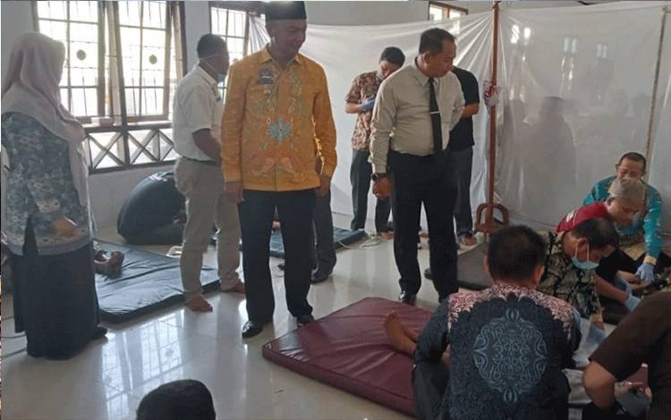Pemkab Sukamara Gelar Sunatan Massal Peringati HUT Kabupaten ke-20