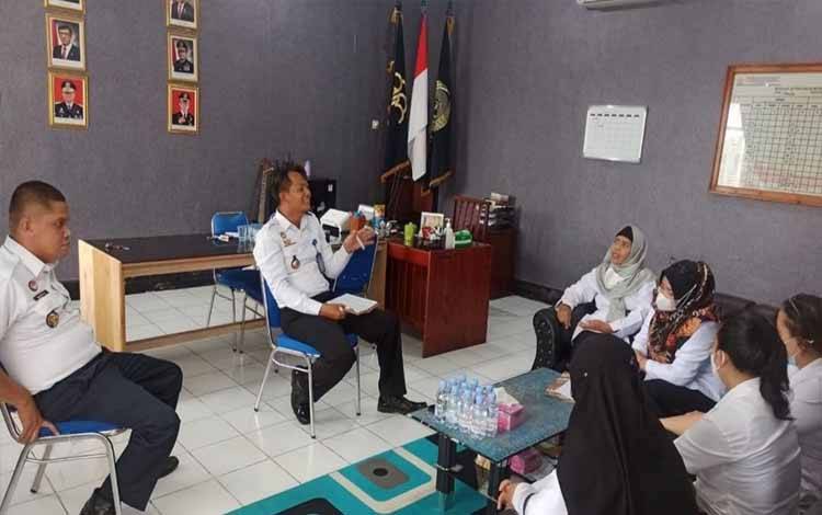Rutan Kuala Kapuas Gandeng Dinas Perikanan Beri Pelatihan Budidaya Ikan Bagi WBP