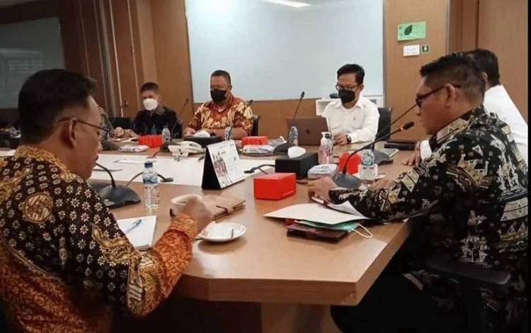 Pemkab Kobar Dorong BPDPKS Perluas Peran Mendukung Pembangunan Dareah