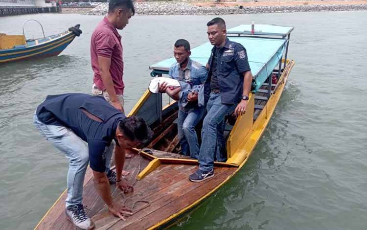 Seorang Bocah Ditemukan Tewas Mengapung di Perairan Tanjungpinang