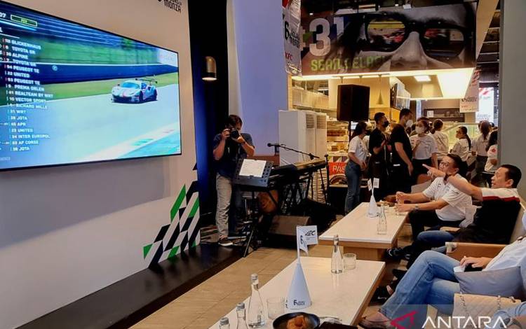 Bamsoet Pimpin Dukungan untuk Sean Gelael di Balapan Monza