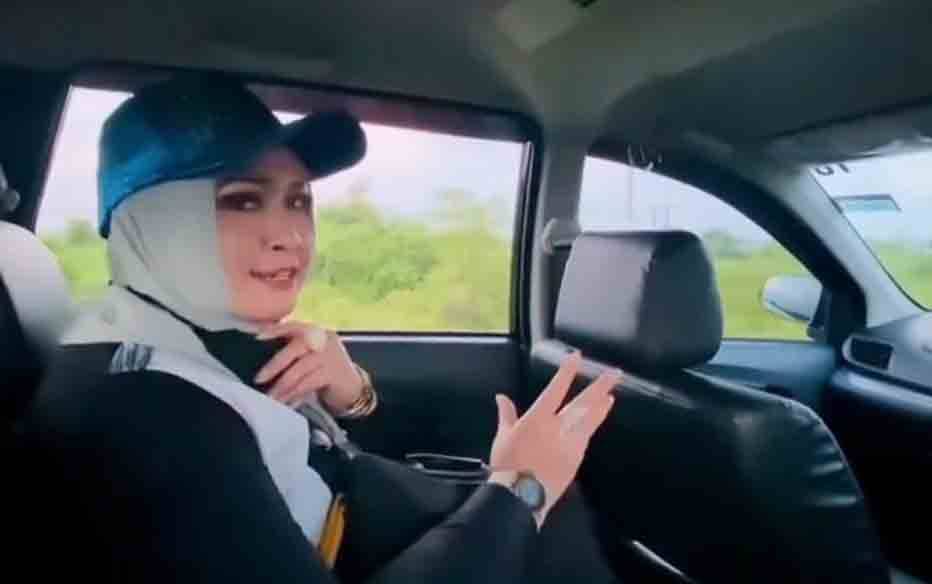 Pulang Perjalanan Dinas, Wakil Wali Kota Palangka Raya Gunakan Taksi Bandara
