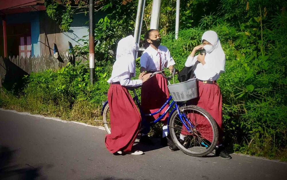 Pengawas Harus Laporkan Guru Tidak Disiplin