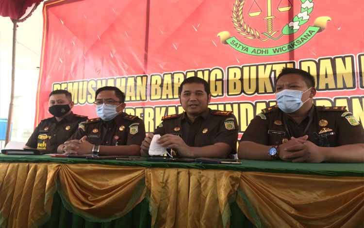 Kejaksaan Negeri Tetapkan Dua Tersangka Perkara Korupsi di KPU Kapuas