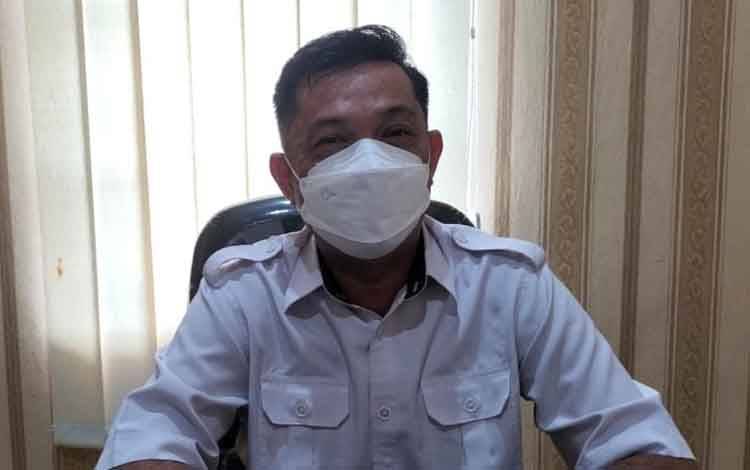 Kasi Penagihan Pembukuan dan pelaporan, Ferrary H Djala. (FOTO : URIUTU DJAPER)