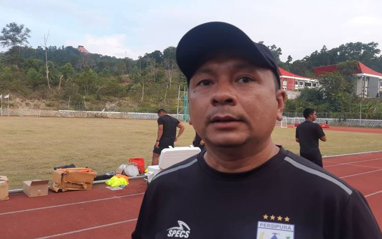 Ricky Nelson Pulangkan 20 Pemain Seleksi Tim Persipura