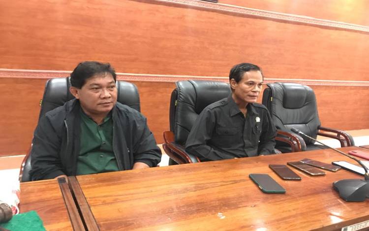 Pansus DPRD Kapuas Rapat Perdana Dengan TAPD, Bahas Ini