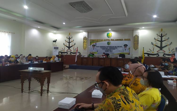 Pemko Palangka Raya Rakor Evaluasi Pembangunan Triwulan II