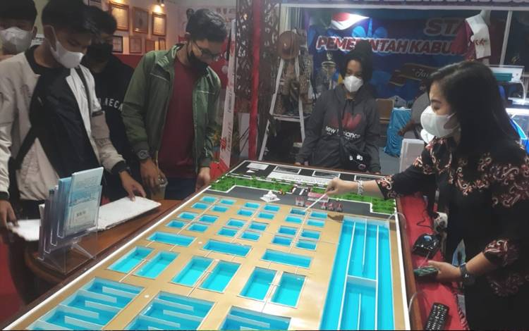 Disnakertrans Sosialisasikan Aturan Ketenagakerjaan Melalui Kalteng Kalteng Expo