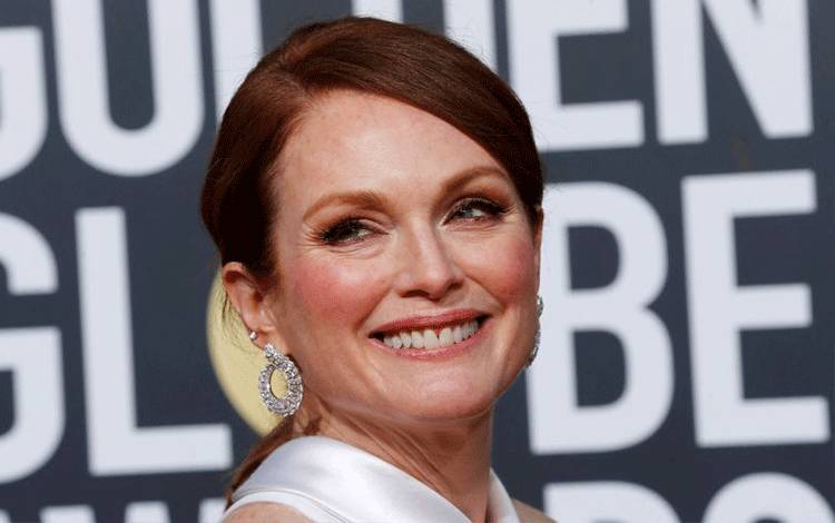 Aktris Julianne Moore Pimpin Juri Festival Film Venesia