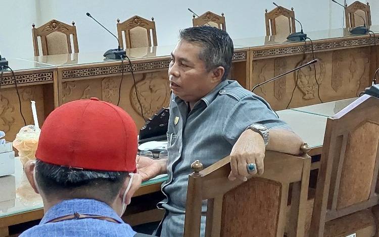 Masyarakat Antang Kalang Sampaikan Sejumlah Aspirasi ke Anggota DPRD Kalteng