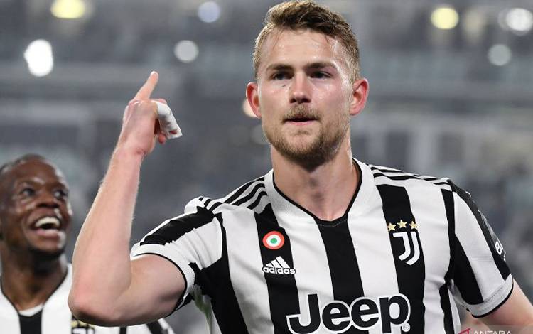 Bayern Perkenalkan Rekrutan Anyar Matthijs de Ligt