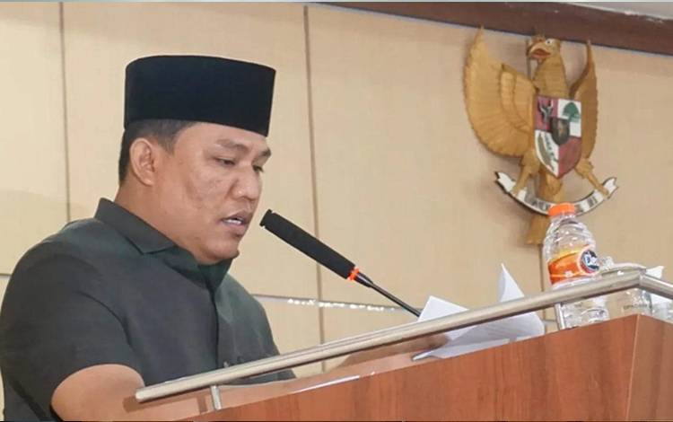 Bupati Lamandau Tanggapi Pemandangan Umum Fraksi  ?