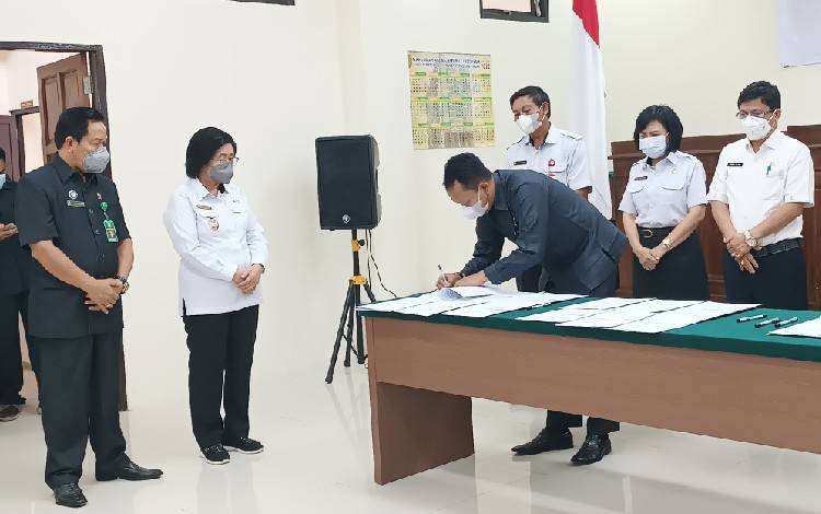 Pengadilan Negeri Kuala Kurun Tanda Tangan MoU dengan Pemkab Gunung Mas Soal Ini