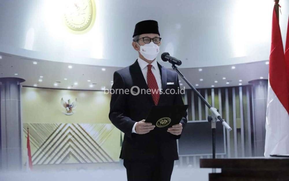 Mahendra Siregar Nahkodai Dewan Komisioner OJK Periode 2022-2027