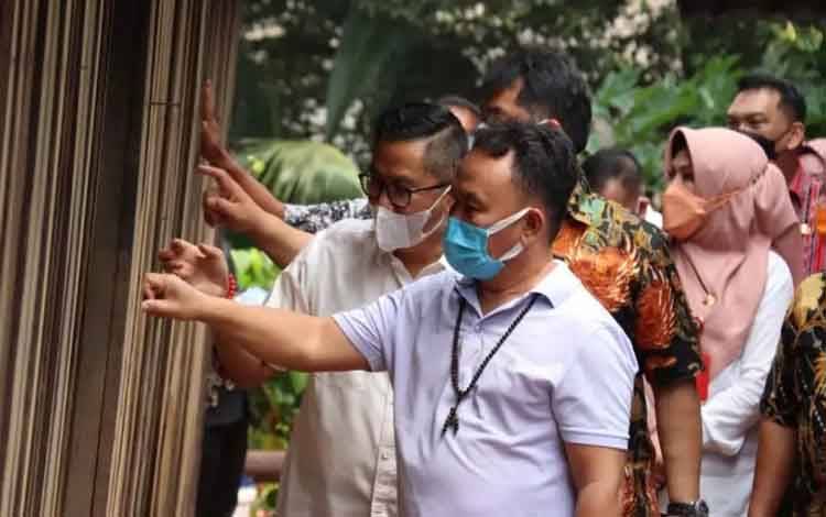 Gubernur Imbau Pemda Segera Rejuvenasi Anjungan Kalteng di TMII
