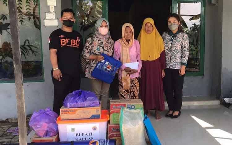 Warga Terdampak Kebakaran Rumah di Jalan Pemuda Terima Bantuan