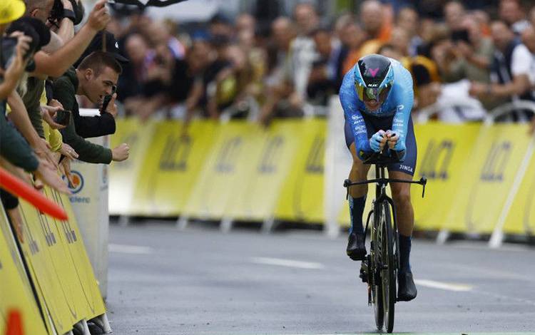 Balap Sepeda - COVID Hentikan Laju Froome di Tour de France