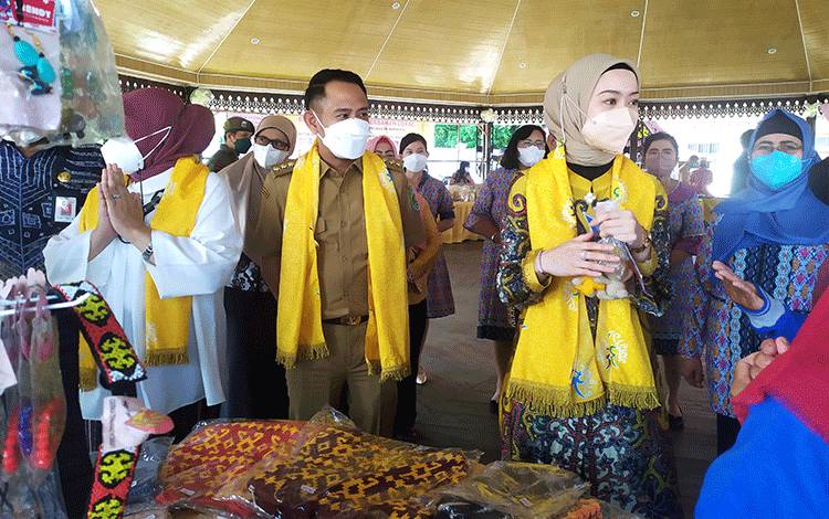 Wali Kota Palangka Raya Ajak UMKM Khas Dayak Gabung E-Katalog