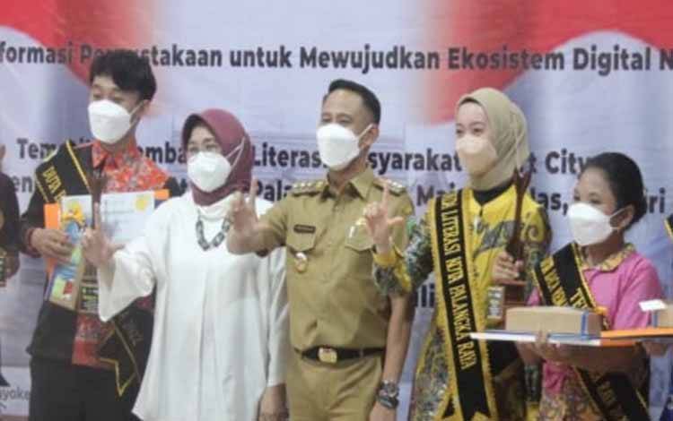 Keluarga Kunci Utama Tingkatkan Literasi, Kata Bunda Literasi Palangka Raya