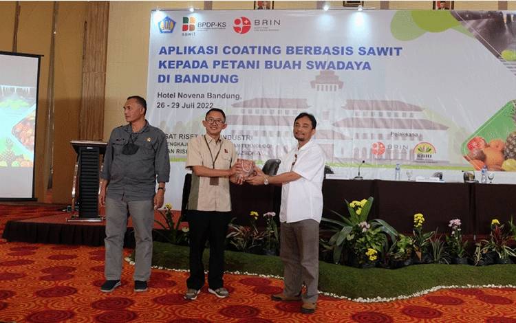 BPDPKS dan BRIN Sosialisasikan Coating Buah Berbahan Sawit