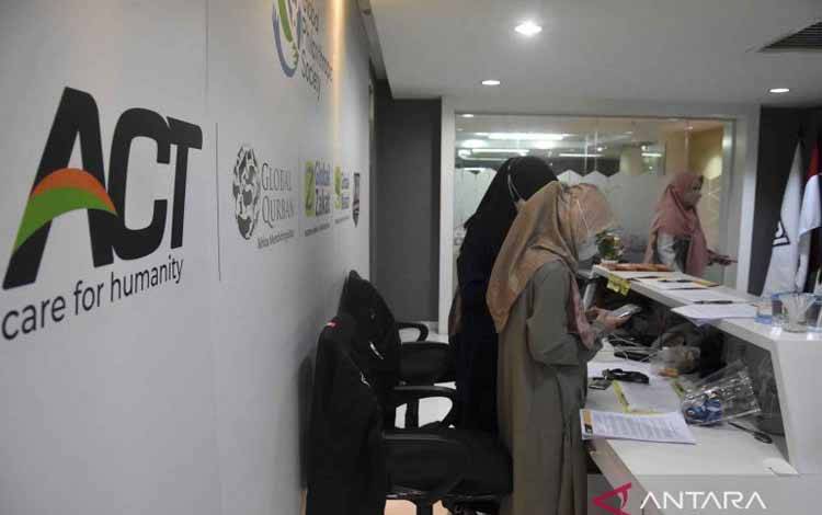 Polri Sita 56 Kendaraan Terkait Kasus ACT