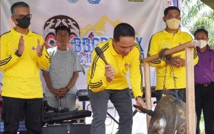 Masyarakat Diajak Lestarikan Tradisi Gotong Royong