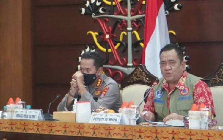 Deputi IV BNPB Ingatkan Langkah Penanganan PMK untuk Satgas Kalteng  ?