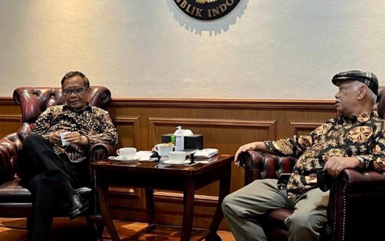 Dewan Pers dan Menko Polhukam Bahas RKUHP, SMSI terus Tolak Pasal Lemahkan Kebebasan Pers