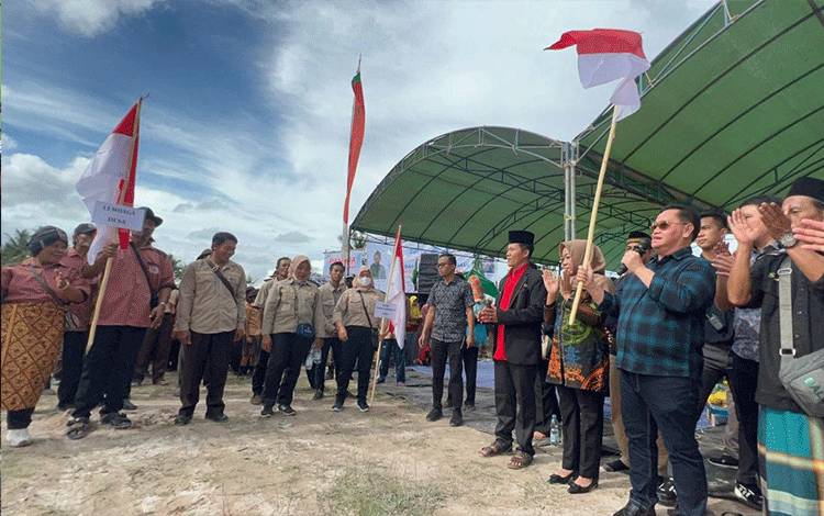 Bupati Kotim Apresiasi Syukuran Tahun Baru Islam di Desa Sumber Makmur