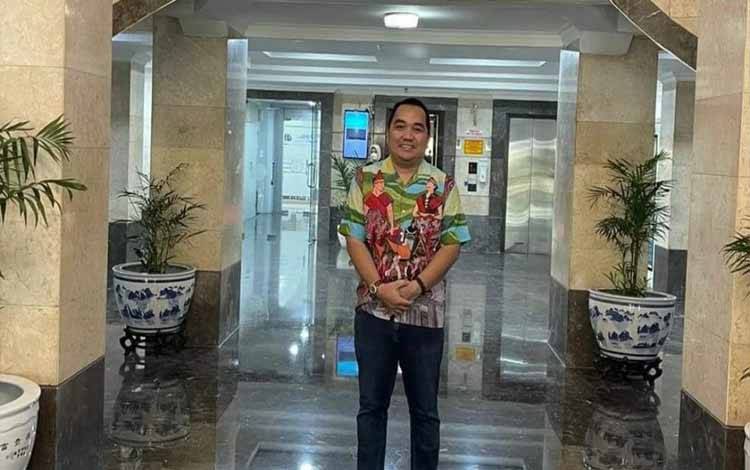 Sekretaris Komisi B DPRD Palangka Raya Reja Framika saat kunjungan kerja ke Jakarta. (Foto: REZA FRAMIKA untuk BN)