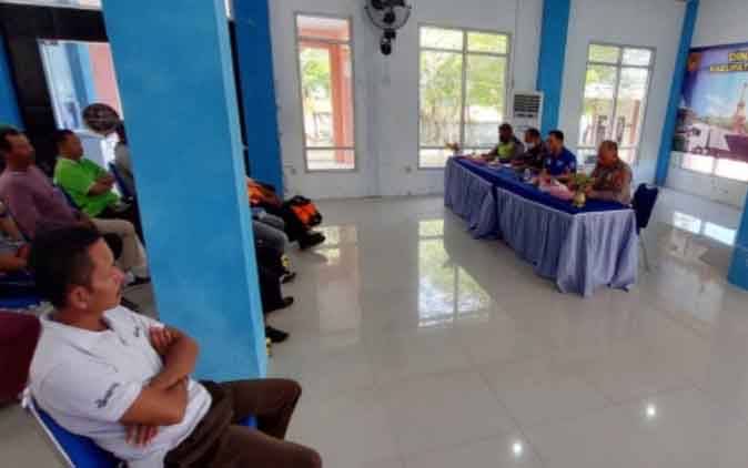 Juru Parkir di Pangkalan Bun Diajak Beri Pelayanan yang Baik