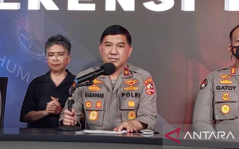 Polri: JNE Timbun Beras Bantuan Presiden 5 November 2021