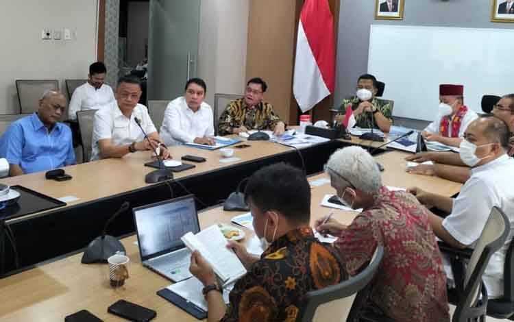 Pemkab Kotim Dapat Lampu Hijau dari Menhub Terkait Tol Sungai dan Pengembangan Bandara