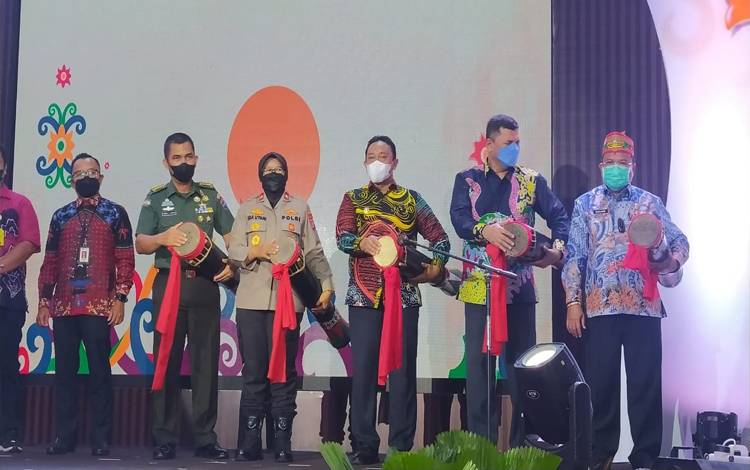 Pemprov Kalteng Apresiasi Festival UMKM dan Pariwisata Pesona Tambun Bungai