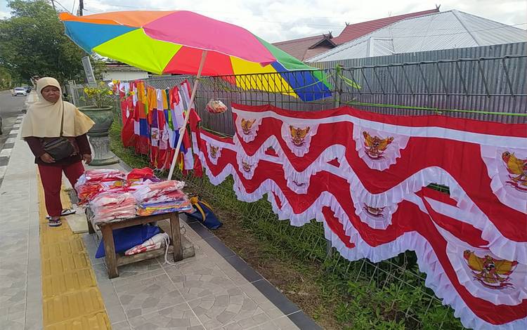 Menyambut HUT RI ke 77, Ini Harapan Penjual Bendera Musiman