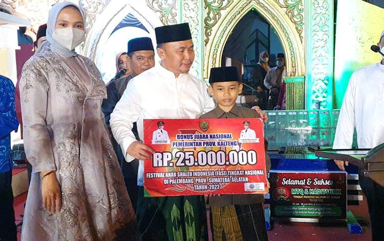 Gubernur Beri Bonus Rp50 Juta untuk Juara FASI Nasional