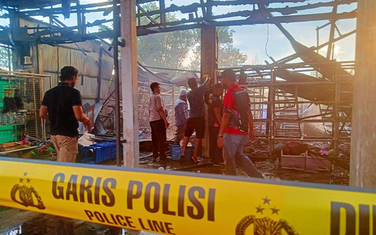 Polisi Selidiki Kebakaran Toko Kelontong Bintang Serbu Jalan RTA Milono