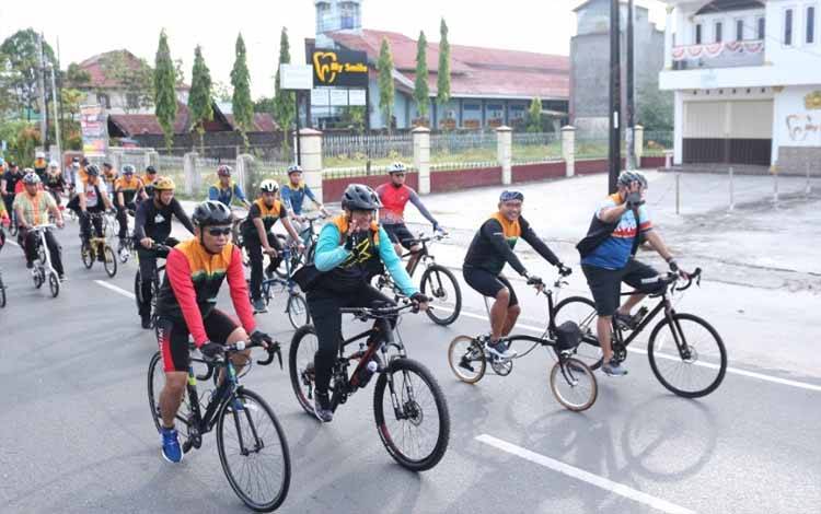 Wagub Kalteng Gowes Bersama HASI