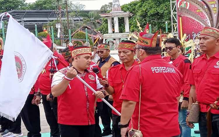 Pengurus DPD Perpedayak Pasukan Lawung Bahandang Kapuas Dilantik dan Dikukuhkan