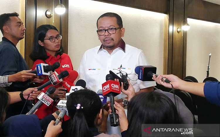 Pengamat: Mendukung Prabowo adalah Pilihan Logis Bagi Jokowi