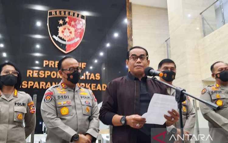 Penyidik Kantongi 2 Bukti Tersangkakan Ajudan Istri Ferdy Sambo