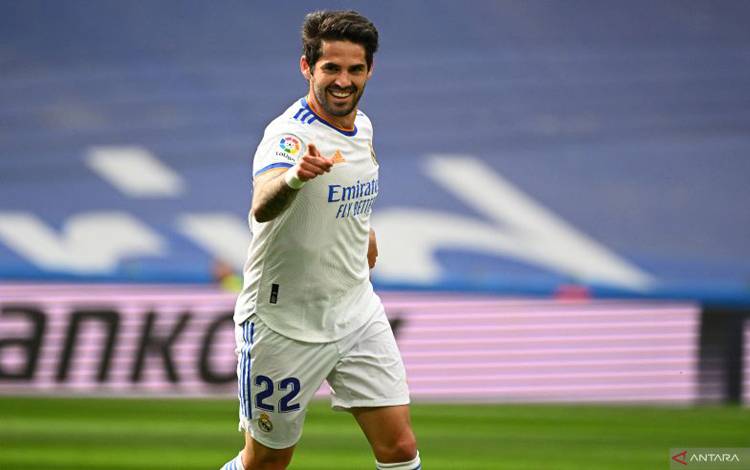 Sevilla Resmi Datangkan Isco