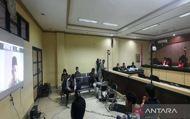 Bupati HSU Nonaktif Mengaku Menerima Gratifikasi Rp 11,5 Miliar