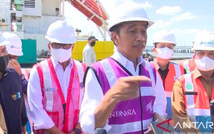 Presiden Jokowi Kaget Realisasi Terminal Kijing Pontianak Begitu Besar
